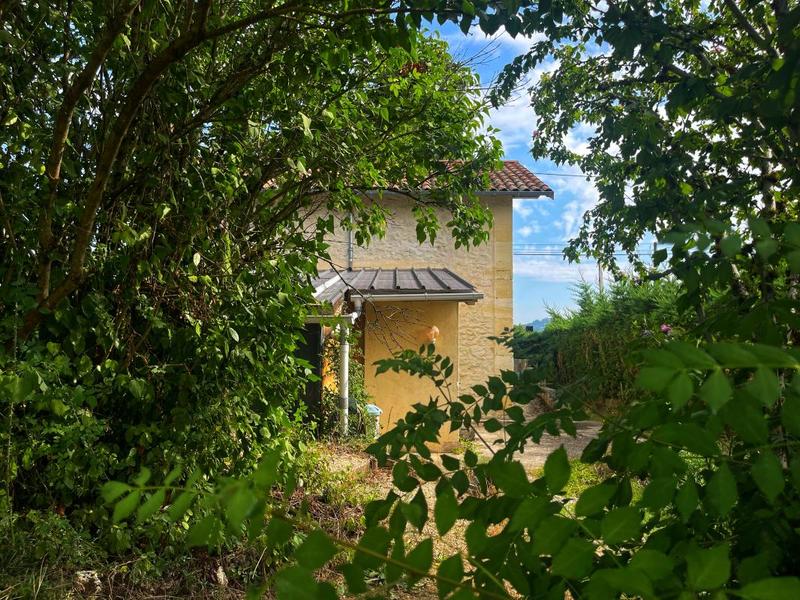 Maison en pierre - 75 m² - 3 pièces