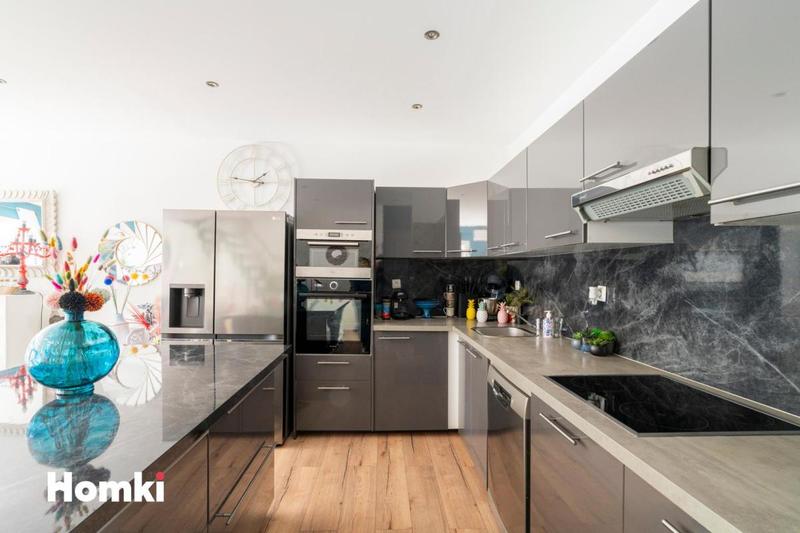 Maison - 101 m² - 4 pièces