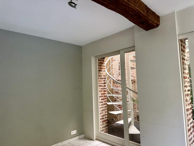 Maison - 368 m² - 14 pièces