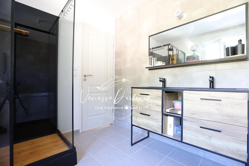 Maison - 117 m² - 5 pièces