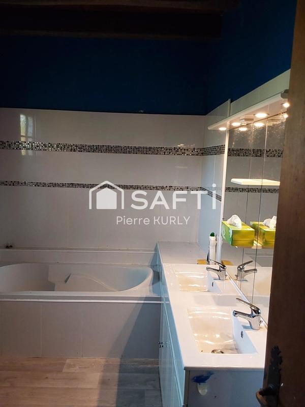 Maison - 175 m² - 7 pièces