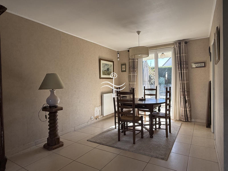 Maison - 110 m² - 6 pièces