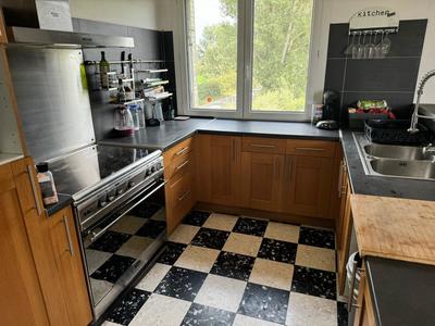 Maison - 185 m² - 6 pièces