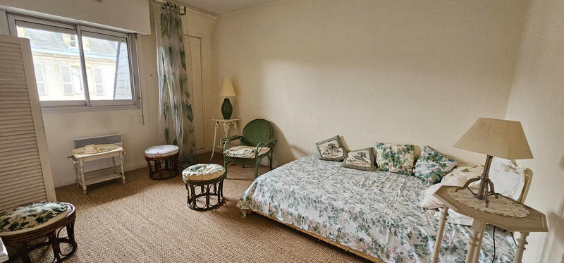 Appartement - 95 m² - 5 pièces