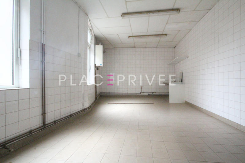 Bureau - 135 m² - 3 pièces