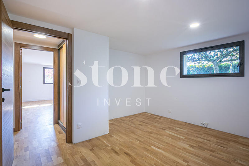 Appartement - 86 m² - 2 pièces