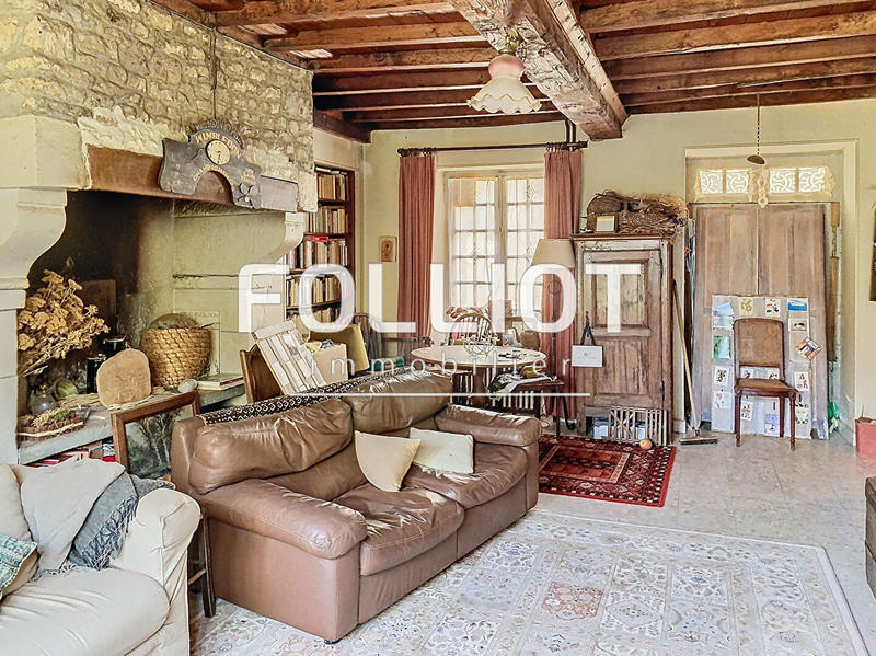 Maison - 180 m² - 8 pièces