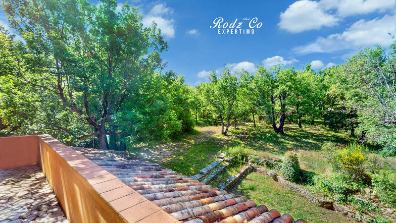 Maison - 90 m² - 3 pièces