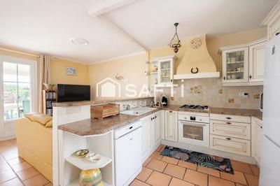 Maison - 82 m² - 3 pièces