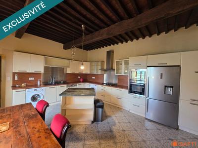 Maison de village - 170 m² - 7 pièces
