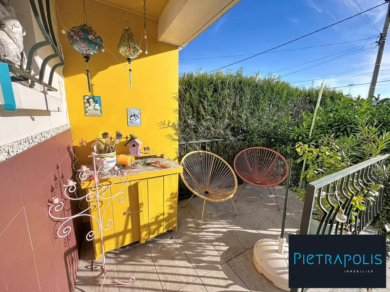 Maison - 101 m² - 4 pièces