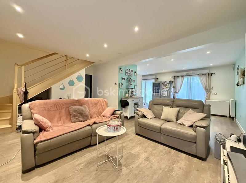 Maison - 103 m² - 6 pièces