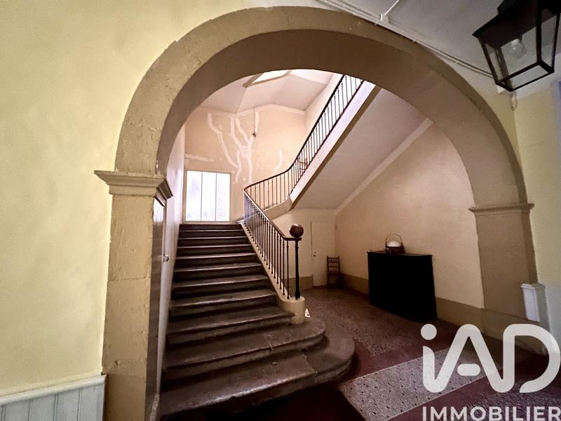 Appartement - 120 m² - 5 pièces