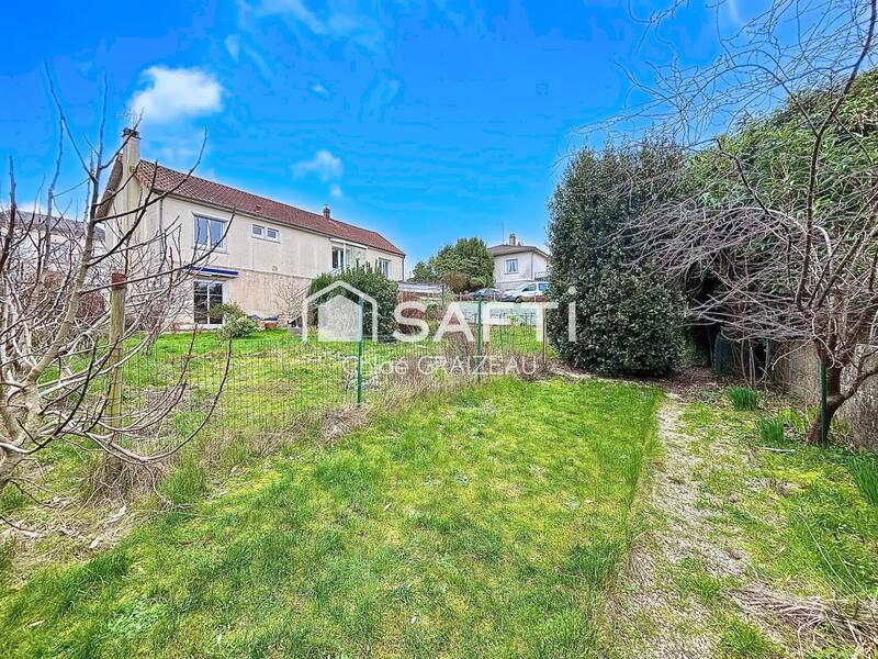 Maison - 141 m² - 6 pièces