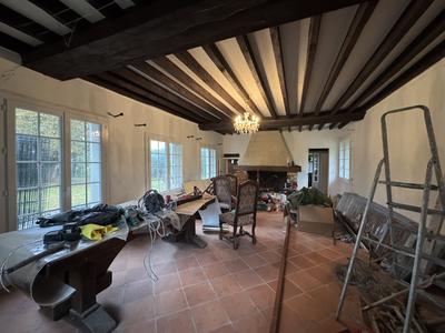 Maison - 98 m² - 4 pièces