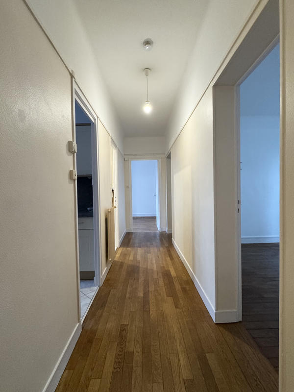 Appartement - 60 m² - 3 pièces