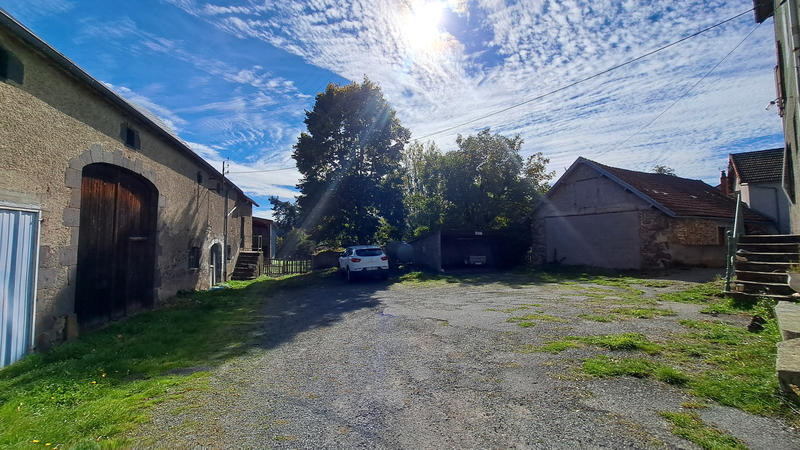 Maison - 172 m² - 10 pièces