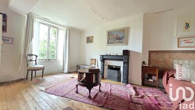 Maison - 155 m² - 13 pièces