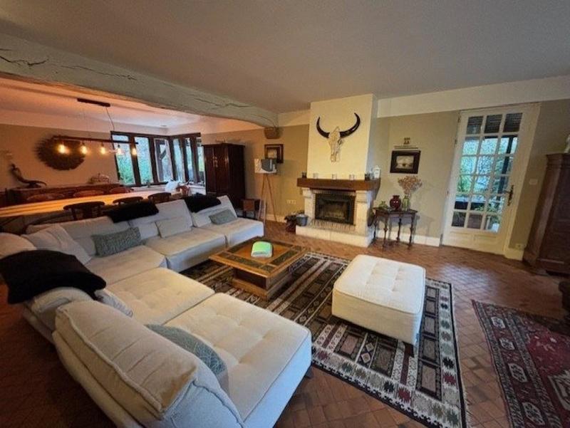 Villa - 330 m² - 7 pièces