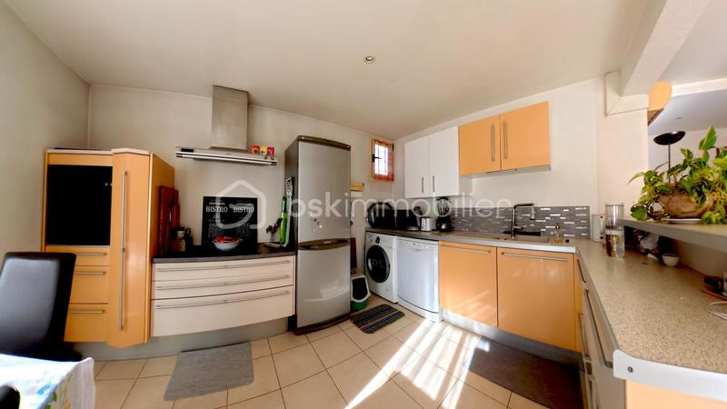 Appartement - 71 m² - 4 pièces