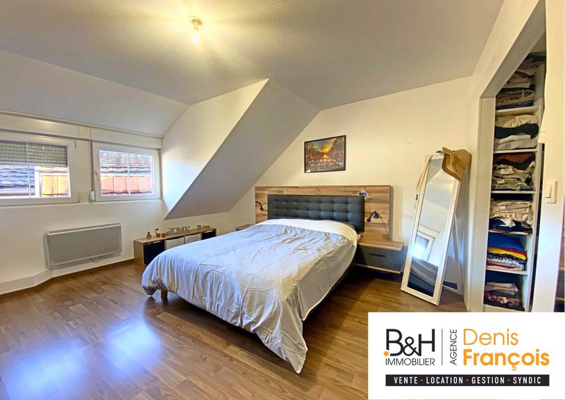 Appartement - 90 m² - 4 pièces