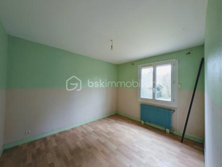 Maison de village - 80 m² - 4 pièces