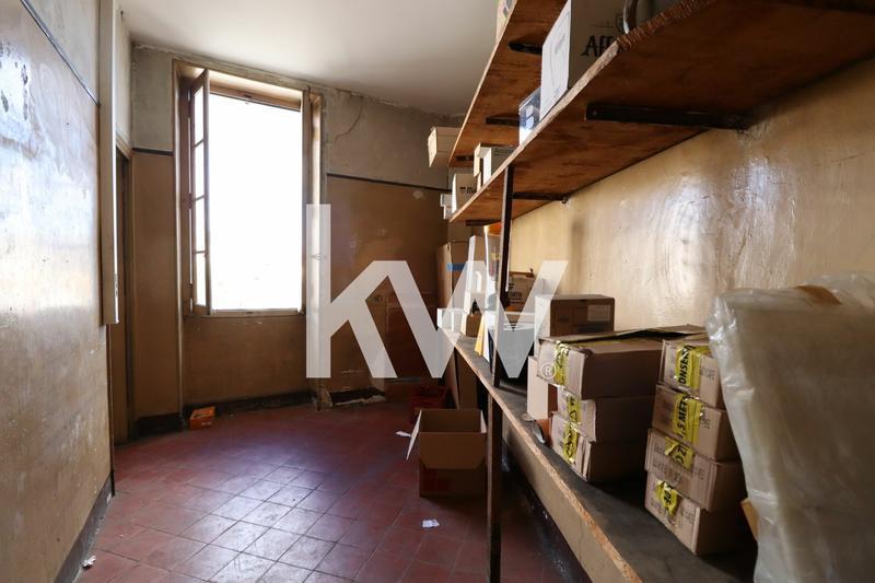 Fonds de commerce - Magasins - 70 m²