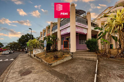 Local commercial - 85 m² - 3 pièces