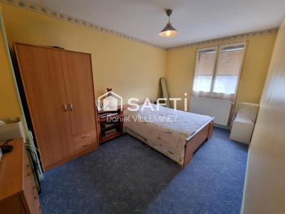 Maison - 107 m² - 5 pièces