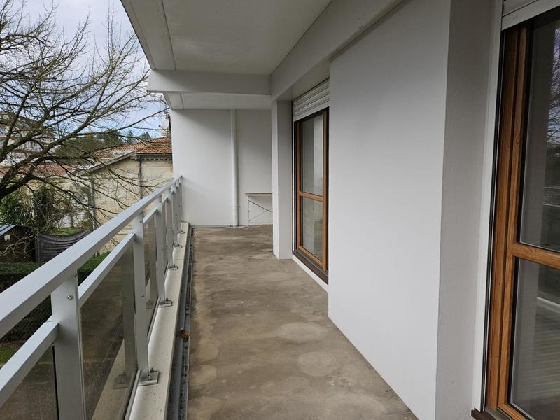 Appartement - 69 m² - 3 pièces