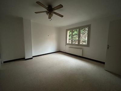 Maison de village - 75 m² - 3 pièces