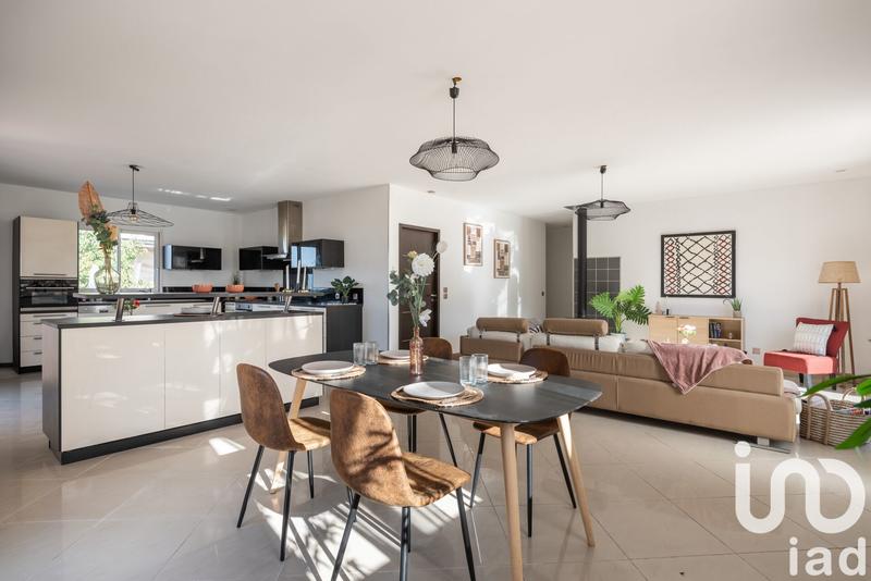 Maison - 145 m² - 4 pièces