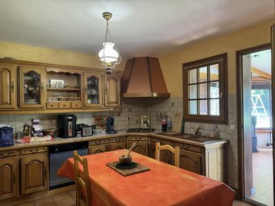 Maison - 141 m² - 6 pièces