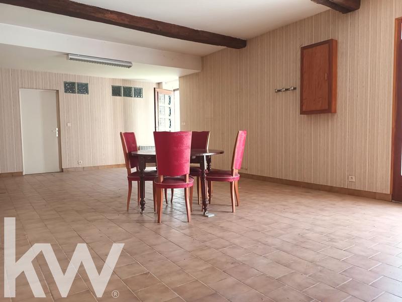 Maison - 165 m² - 7 pièces