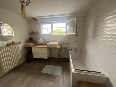 Maison - 122 m² - 5 pièces