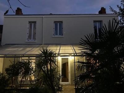 Maison - 148 m² - 5 pièces