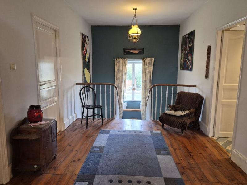 Maison - 206 m² - 6 pièces