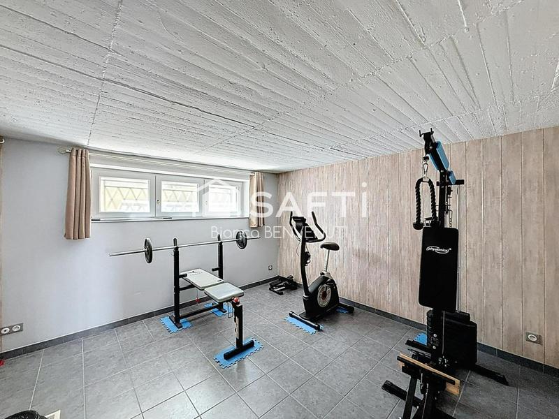 Maison - 175 m² - 7 pièces