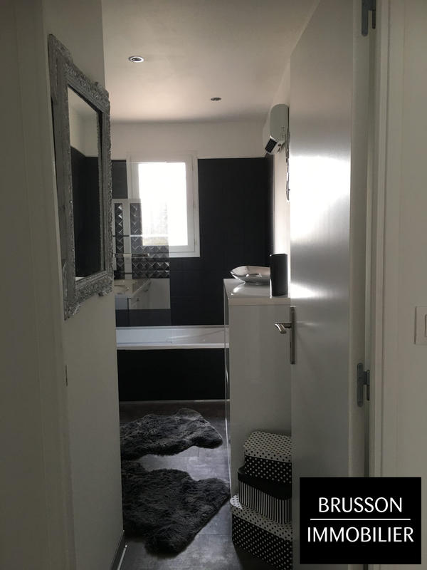 Maison - 115 m² - 4 pièces