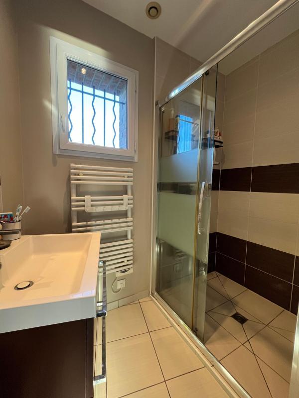 Maison - 167 m² - 6 pièces