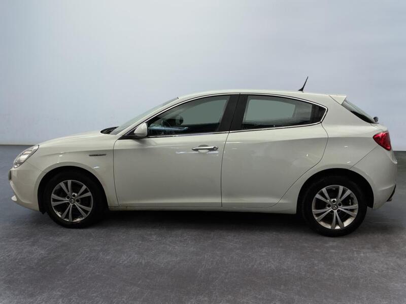 Alfa Romeo Giulietta 1.6 JTDm 105 ch s&amp;S Distinctive