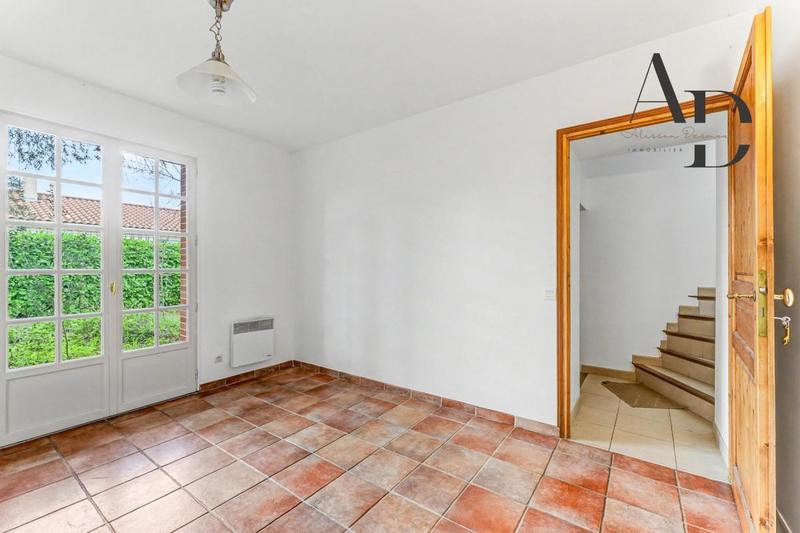 Maison - 161 m² - 6 pièces