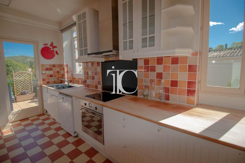 Maison - 117 m² - 5 pièces