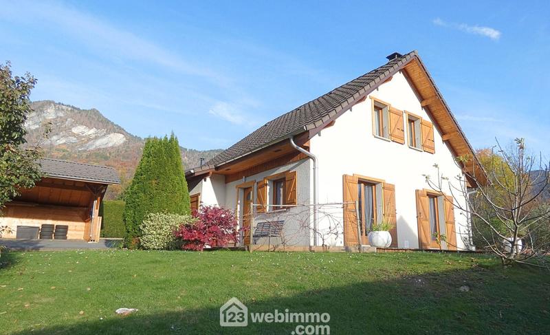 Maison - 89 m² - 4 pièces