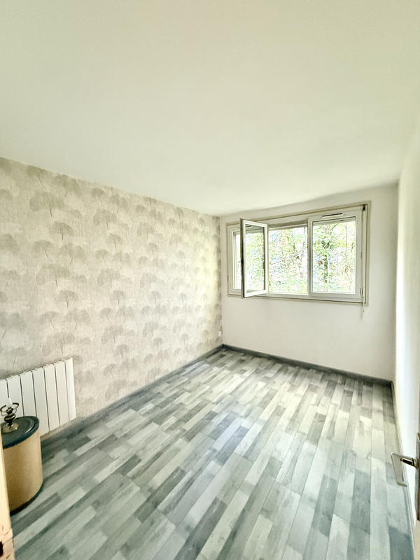Appartement - 82 m² - 5 pièces