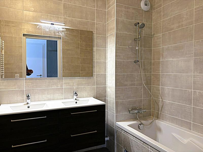 Appartement - 93 m² - 4 pièces