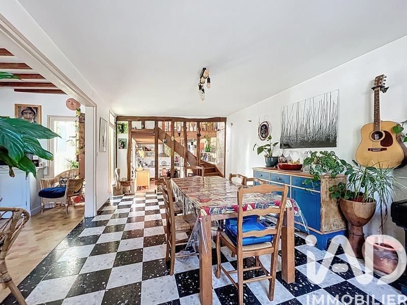 Maison - 185 m² - 6 pièces