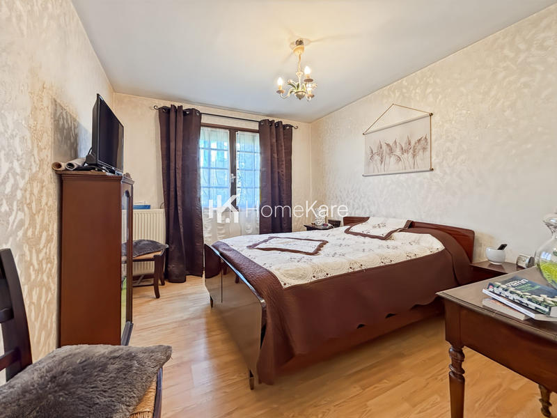 Maison - 175 m² - 6 pièces