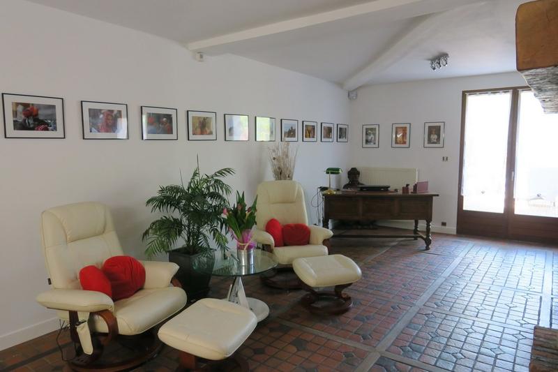 Maison - 215 m² - 9 pièces