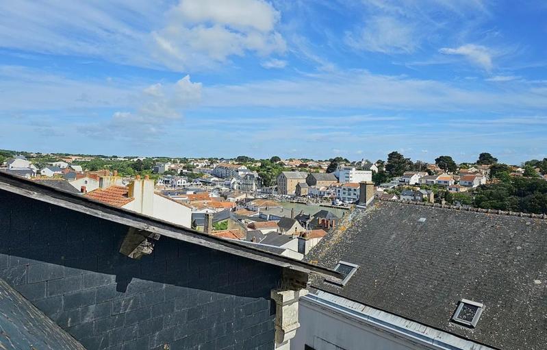 Duplex - 93 m² - 4 pièces